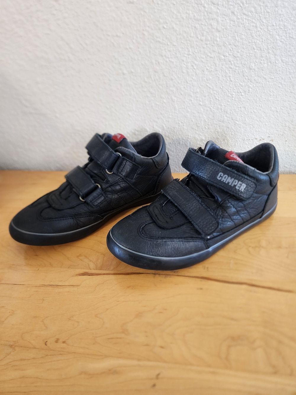 Camper Pursuit Black Sneakers youth size EU 33 US 2